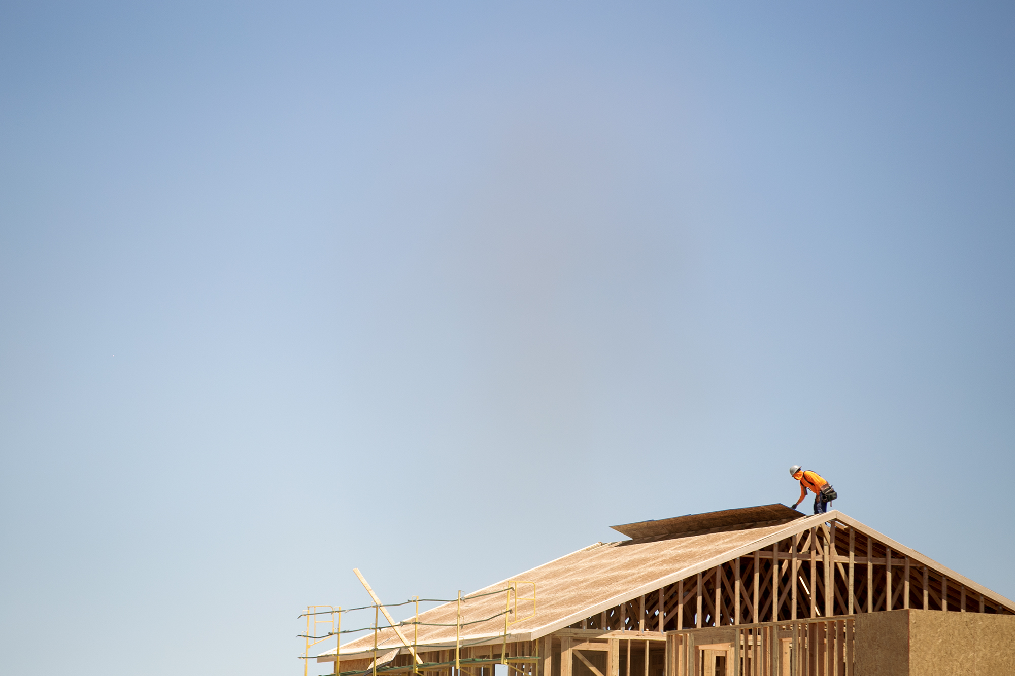 A $28 minimum wage for California construction workers is dead — killed by construction workers