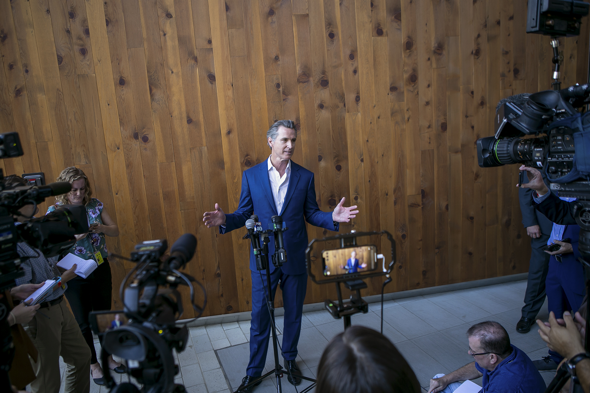 newsom-calls-special-session-on-gas-rebate-calmatters