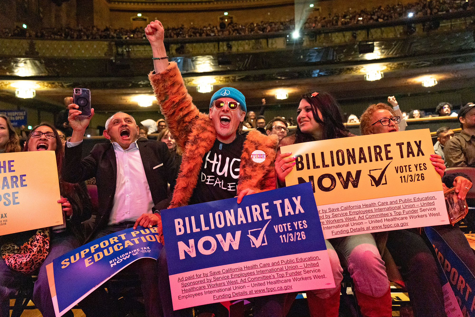 California leaders yet to reach deal to keep billionaire tax off the ballot. Time is running out
